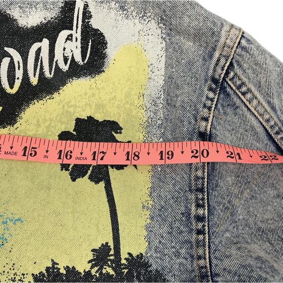 ASHLEY VINTAGE CHARM Trucker Painted Denim Jacket Sz M Acid Wash Cowgirl Biker - Picture 12 of 13
